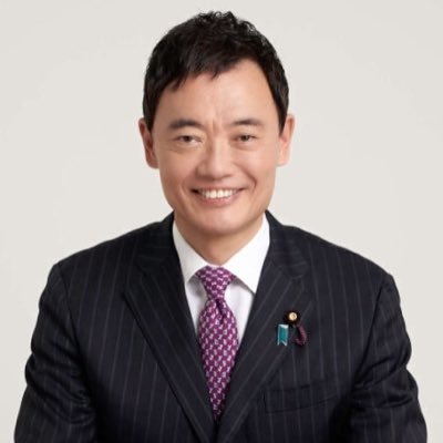 環境副大臣、前参議院議員(元横浜市長・元衆議院議員)の中田宏です。みんなが日本の未来を考えるきっかけになるように、忖度せずに発信します。オープンにコミュニケーションを取りたいと思っています。よろしくお願いします。地方自治/行政改革/国際政治/日本経済/環境=経済/筋トレ