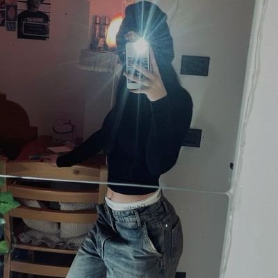 0q_ecell's profile picture. 