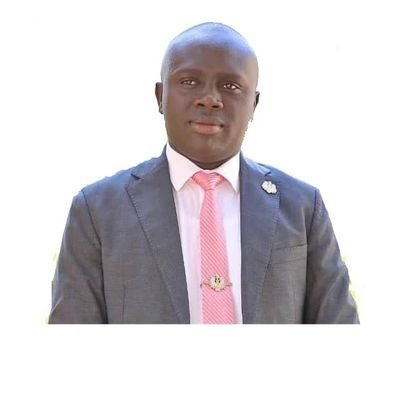 Media Guru/Political Analyst @Gavumenti@001