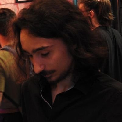 23 | Ingénieur en physique nucléaire | Guitariste rock/metal progressif