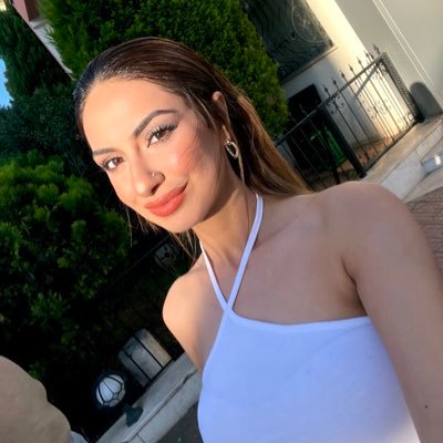 derooo47's profile picture. fevkaladenin fevkinin de fevkindeyim şekerim