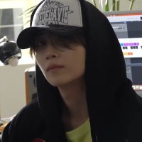 후추 (@luha144) 's Twitter Profile
