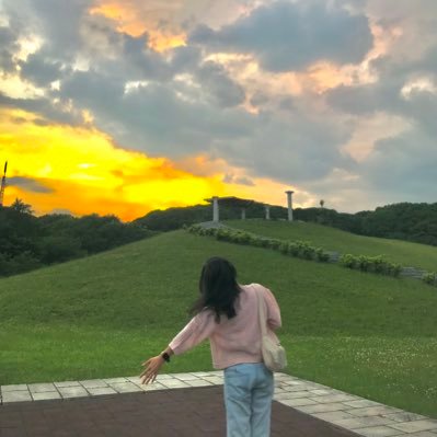 assyifa_jackson's profile picture. strangers