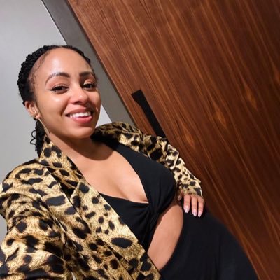 NylaVixen's profile picture. 