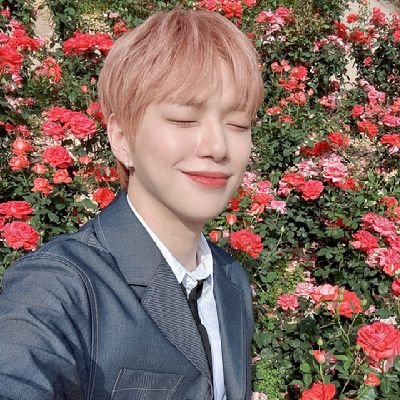 #강다니엘 을 격하게 아끼는 계정. 다니엘과 함께 걸어갑니다.🚶♂️🚶♀️🚶♂️🚶♀️🚶♂️/ be yourself•love yourself/ 함께 걷자 함께 달리자 함께 날자❣️/ ( ·•︡_•︠)≒(·•︠‿•︡ )