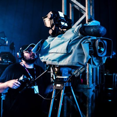 Cadreur OPV / Camera Operator • Filme des gens pour gagner sa vie