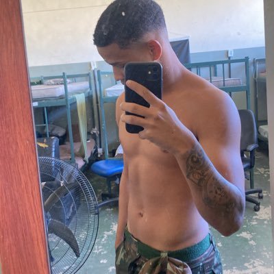 FLDELASs's profile picture. 