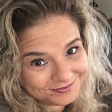 conservative Christian patriot who loves my country, dogs, roses, orchids, waverunners, books, space and volunteering 🇺🇸