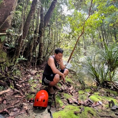 Jangan panggil aa ya teh, panggil aja sayang