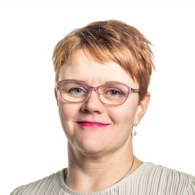 MaijaSilven's profile picture. Äiti, vaimo, Liperin kunnanvaltuutettu
maakuntavaltuutettu hyvinvointialuevaltuutettu, YTM sosiaalityöntekijä, KD Savo-Karjala, #maijanmatkassa Mielipiteet omia
