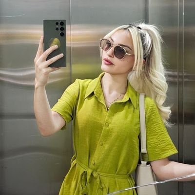 gamzeetoprakk's profile picture. 
