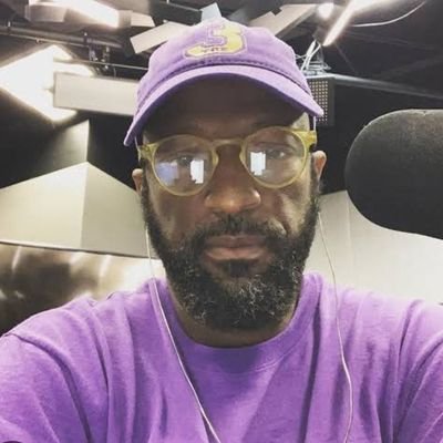 Rickeysmil39805's profile picture. This is my private page. All potential followers must follow my official page