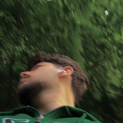 MnKSpdi's profile picture. @emoAimers driven by passion.