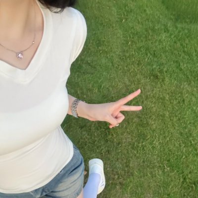 News & Politics Junkie | Loves Cats 😻& Ice Cream🍦| Does Love Trump & Trolls 💫 | #BlueCrew 💙 #MEGABOOST 🌸
