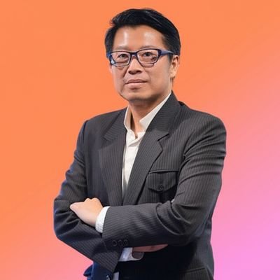 Canvas Ventures International's chairman, a veteran politician, social innovator, environmentalist, and policy wonk.