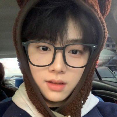 zhouanxins's profile picture. #彭锦煜 super fan 🐻