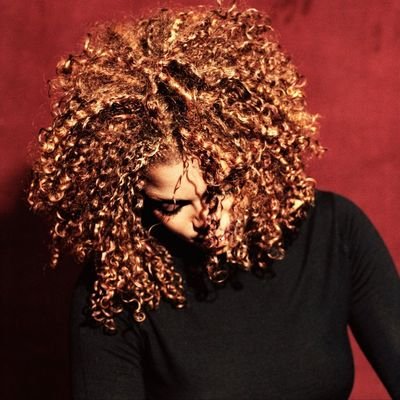 akumajoline's profile picture. and the universe said i love you because you are love 🎐 @rucz__