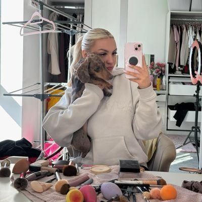 20 y.o, Herrin 🇩🇪 ,(no tribute no answer) 40 euro Paypal/Apple/Amazon Gutschein telegramm:https://t.co/a51Nr97f7S