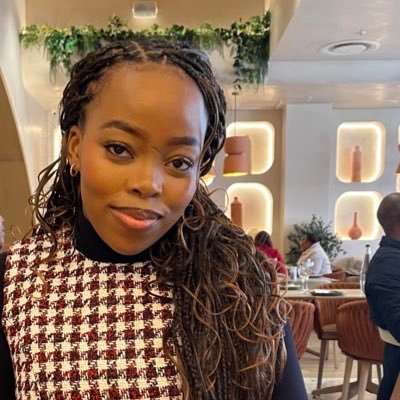 Sips_Nxums's profile picture. DONDA📿|| NMU ALUMNI 🎓||SIPS🧚‍♀️|| ROMANS 8:18||