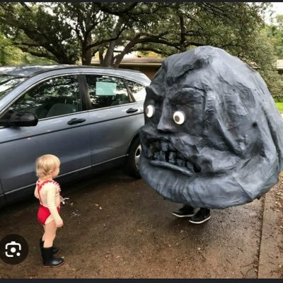 stucknLAwzmbies's profile picture. Escaped From LA with Zombies, living Free in the great state of TN.