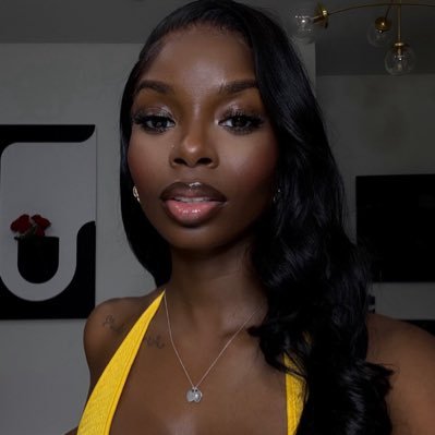 _Bambissa_'s profile picture. On my active era ✨