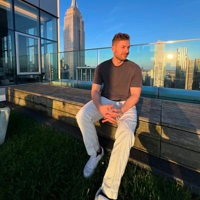 Richardleelam's profile picture. Publicist Manager to #thejustinwel | Shaping narratives, preserving his legacy, and managing the spotlight behind the scenes.📣 Strategic PR | Media Insights 📈