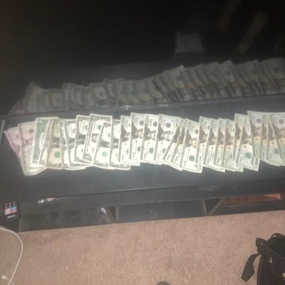 flipabag_com's profile picture. 