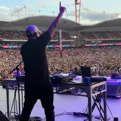 DJKNOCKOUT's profile picture. •Tour DJ for Jeremih •New Artist “Thomas Dyer”