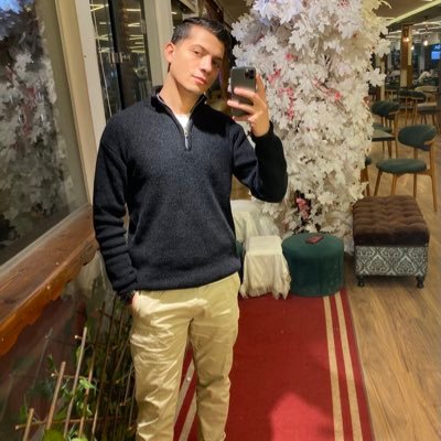 Elzien1Abdallah's profile picture. ɴᴏ ʜᴇʀᴏ ᴡɪᴛʜᴏᴜᴛ ᴡᴏᴜɴᴅꜱ