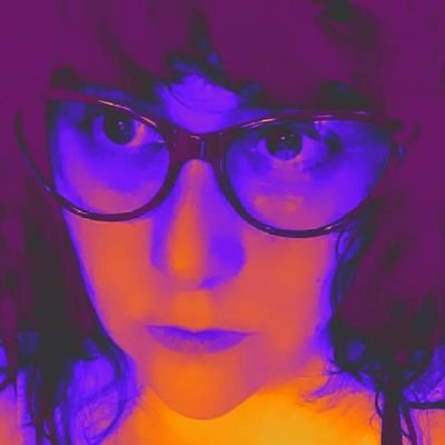 🔸️Ars longa, vita brevis🔸️
Serpiente que pinta 🐍🍎🎨
35 años 🇦🇷♀️🏳️🌈
Xeneize 💙💛💙
Trekkie 🖖
Monstruo consumidor de lo audiovisual🎬
Madre de gatos 🐱