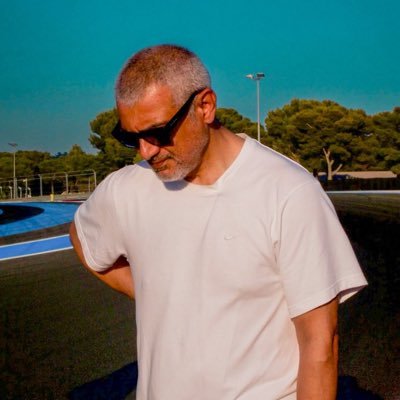 chiruujeevi's profile picture. some random guy