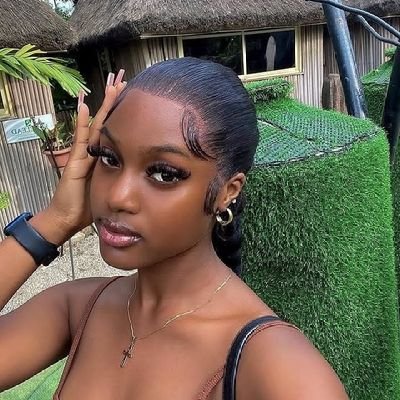 eyes open, mouth closed
🖤🕊
just restarted, follow up if you see this ♍