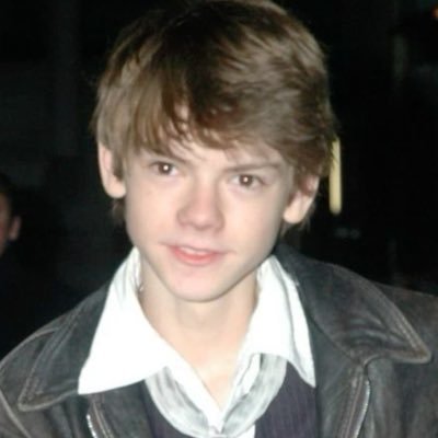 gluewt's profile picture. the show's gotta go all over the place