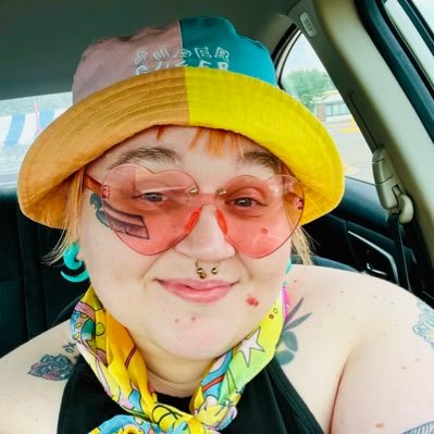 bitchfacefolife's profile picture. —Mach for short (mish) LIVE AND LOVE YOUR FUCKING LIFE. Kevi😍#nonbinarybabe #pansexual #justkeepgrowing #survivalofthefattest ☀️♏️🌙♐️💫♉️ they/she/he
