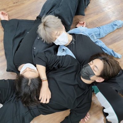 ꜰᴀɴ ᴀᴄᴄᴏᴜɴᴛ ᴅᴇᴅɪᴄᴀᴛᴇᴅ ᴛᴏ @ʙᴛꜱ_ᴛᴡᴛ | ᴀʀᴍʏ ᴏɴʟʏ ᴏᴛ⁷