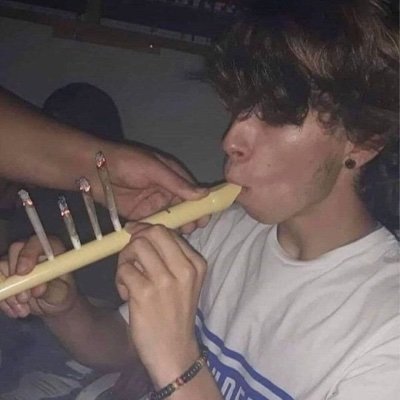 Master of the Ragebait
No. 1 CS Player
Ex-Competent Siege Player and Manipulator
Ex-Fortnite Professional | Earnings: $1000
Associates: @bafzee @kaoswetto