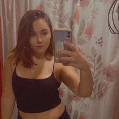 julie26847's profile picture. Text on email goggle chat- julieb6912@gmail.com 
or
https://t.co/wdKgYDumg9