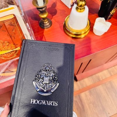 beemabay's profile picture. Tempat #halugw