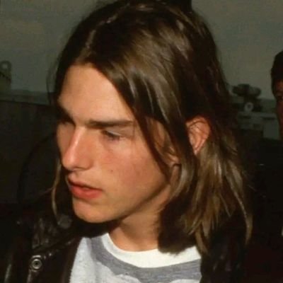 New lost boys oc , not @tomcruise, cousin to @ofvampiricways/ dating @TheRoseofItaly 💙 #fanaccount/ best friend to @lilygracecolli1 & @mickgreystone27 :)