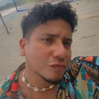 #Tourismologist 🌱💚 From a small seaside town #SustainableTourism UNED🎓 🇨🇷 https://t.co/K31Bn62TKI