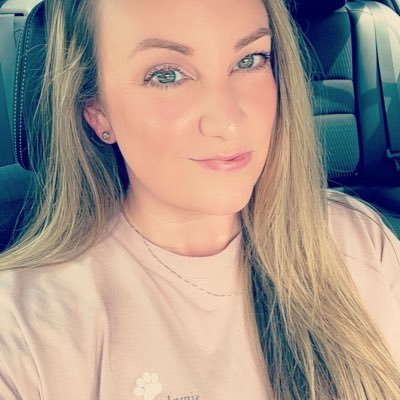 Former softball & bball player | NC State alum | Carolina Panthers | NC State Wolfpack | Weimaraners | Christian | Home is Lillington, NC 910 ➡ 919