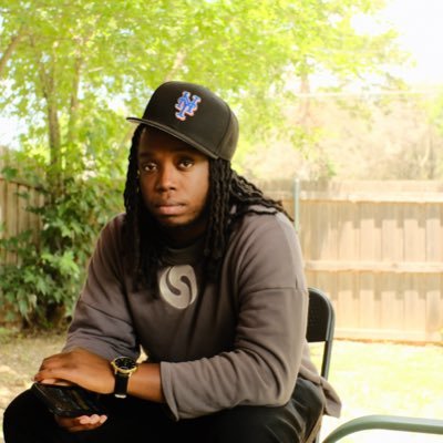 straightup_HR's profile picture. | Live+Learn| “I’m just talking to myself”