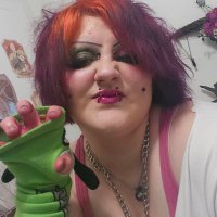 Želly (@goth_compost) 's Twitter Profile