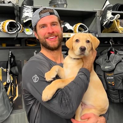 jakeshockeyacc's profile picture. what the fuck is goalie interference. 25.