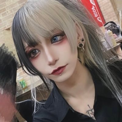 gmbk_vivi's profile picture. ex.HAKLO / Bass / ゴミ箱｡㌠⇢〝@gmbk_official 〟