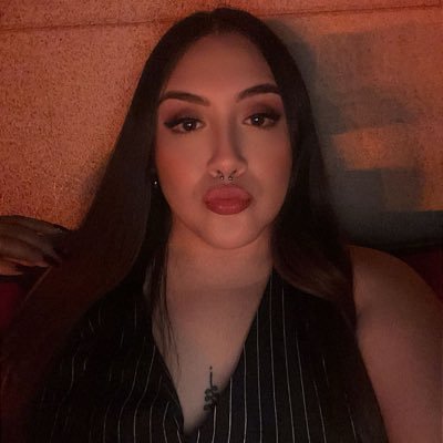 uhhdarian's profile picture. 