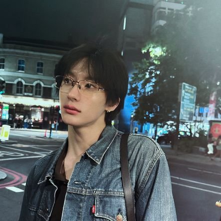 nochaniobriize's profile picture. 