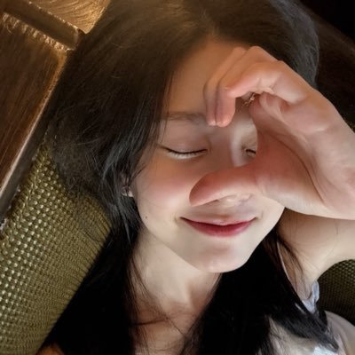 27octobre_'s profile picture. you're an angel ♡