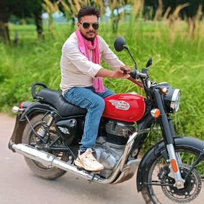 akhi_lesh007's profile picture. 