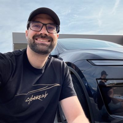 🔋🔌 Electric cars ⚡️ Tesla Model Y LR AWD owner 💰 Long-term investor $TSLA and $RIVN